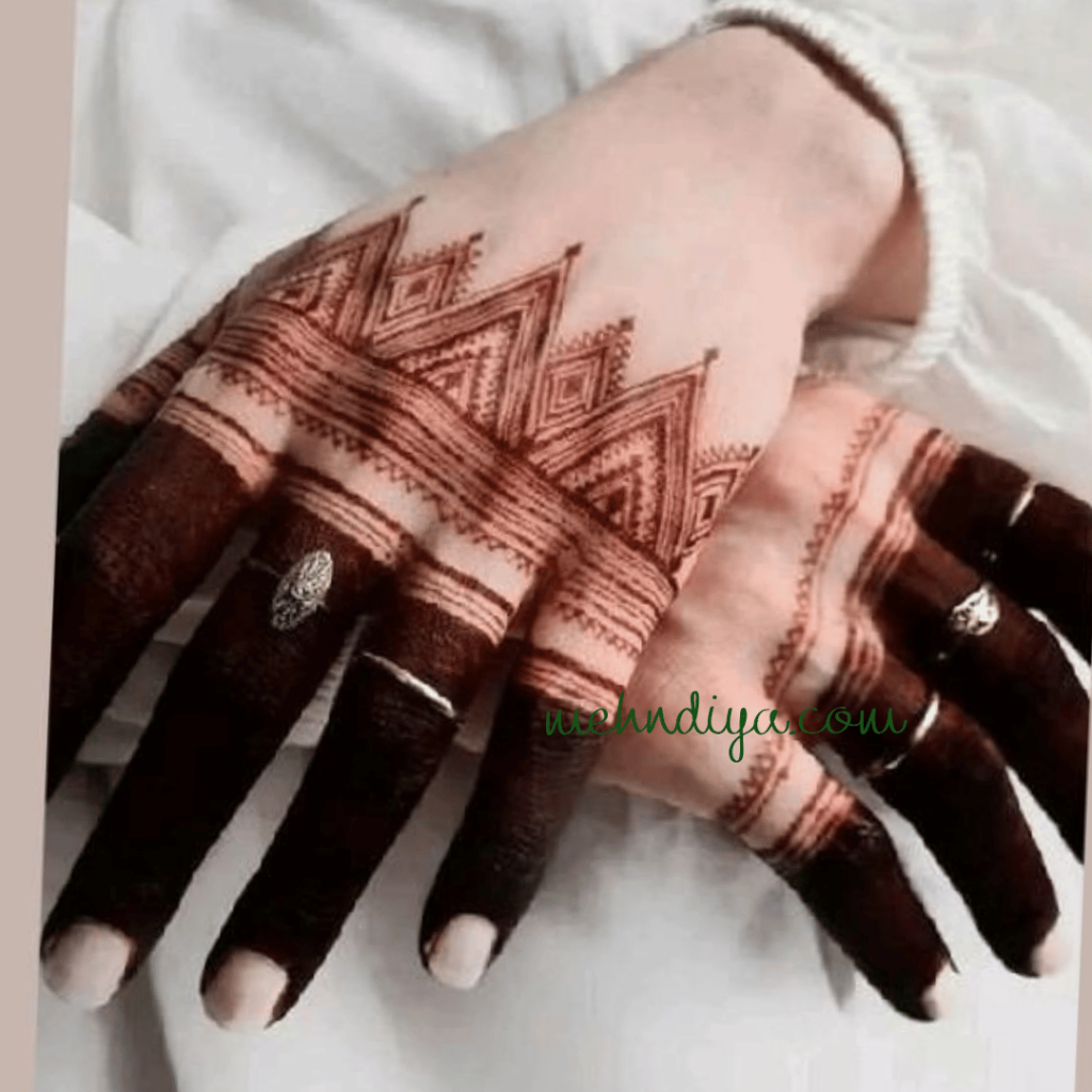 cute aesthetic henna backhand