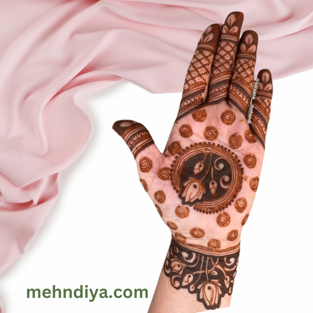 gol tikki mehndi
