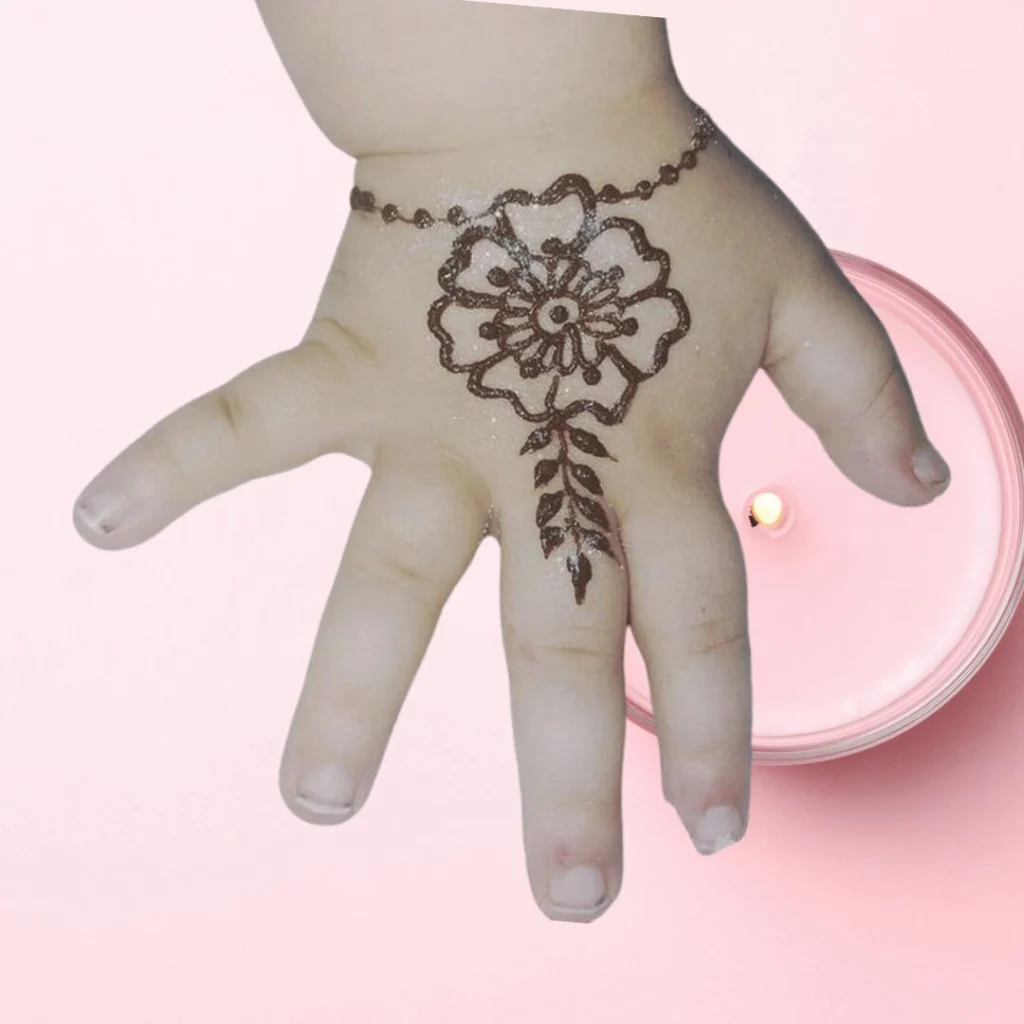 simplecute flower pattern mehndi designs for kids