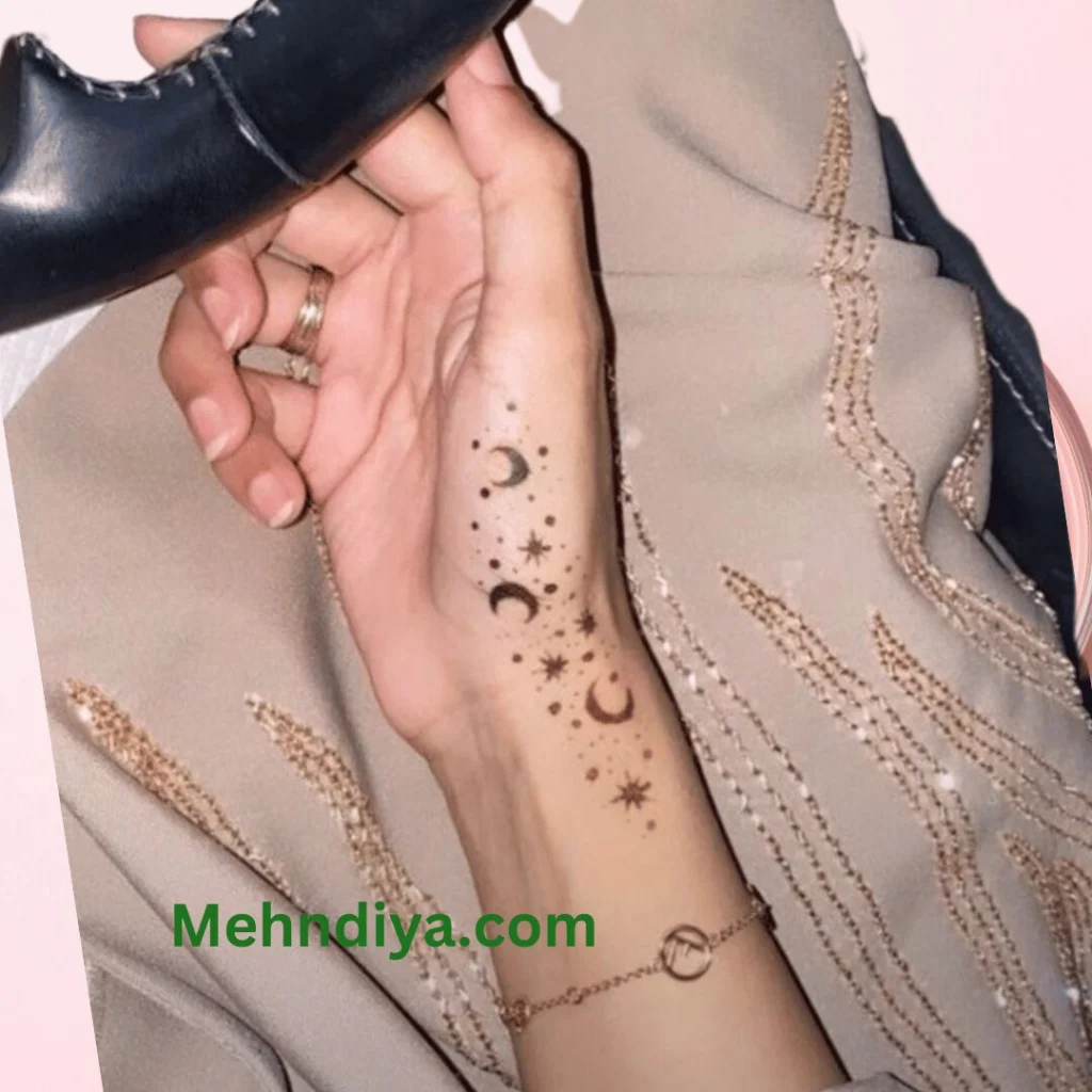 aesthtic mehndi designs