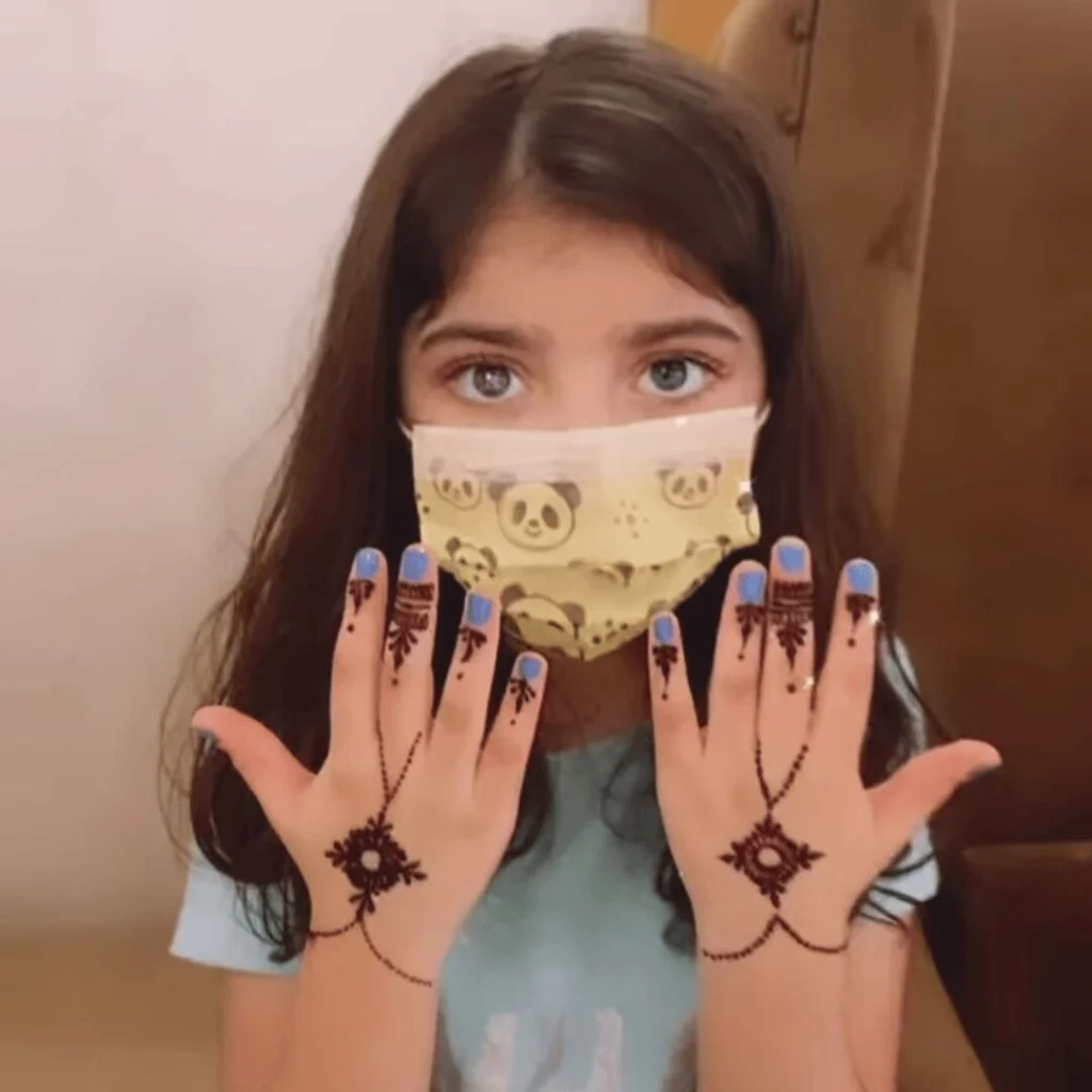 simple andeasy cute mehndi designs for kids