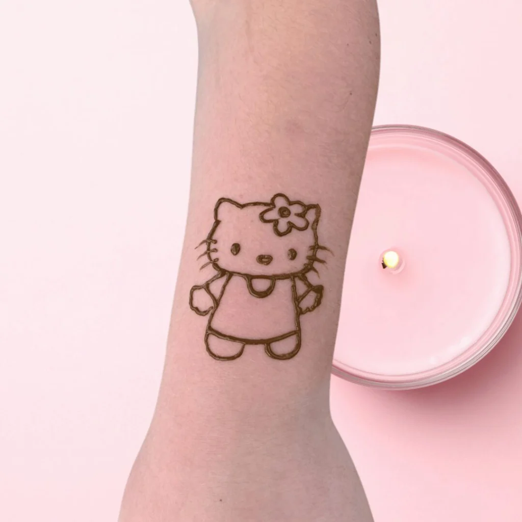 simple cute cat mehndi designsfor kids photo