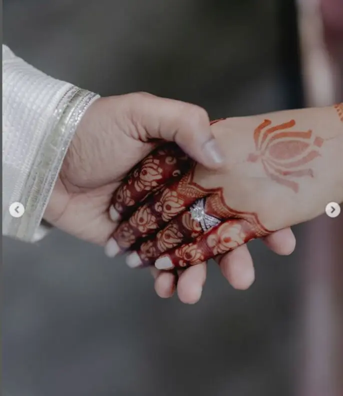 Hina khan mehndi design photo
