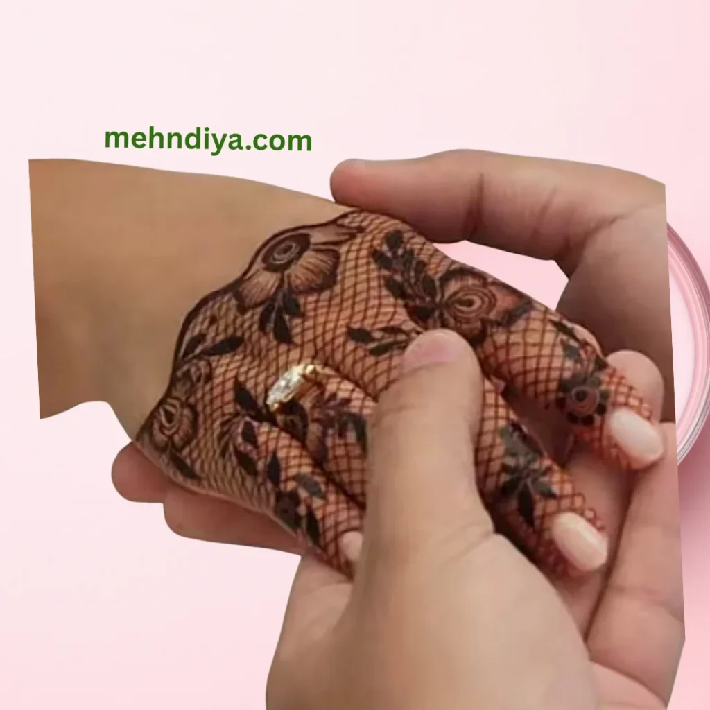 200+ simple Khaleeji Henna Designs (Gulf country henna designs) 22 khaleejihennapatternfullhand